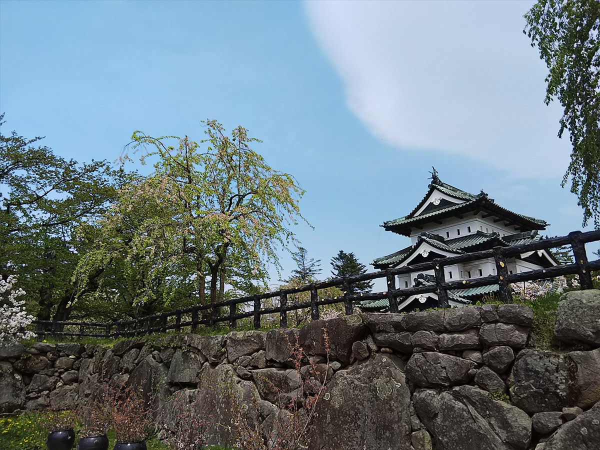 Hirosaki Castle Unique Features and Architecture